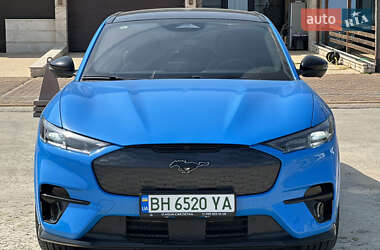Внедорожник / Кроссовер Ford Mustang Mach-E 2022 в 