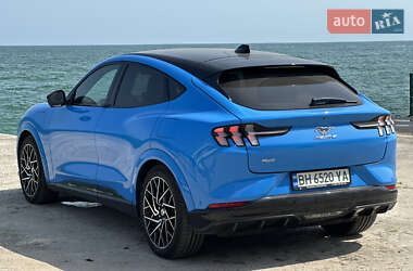 Внедорожник / Кроссовер Ford Mustang Mach-E 2022 в 