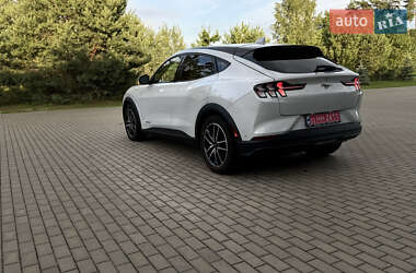 Внедорожник / Кроссовер Ford Mustang Mach-E 2021 в 