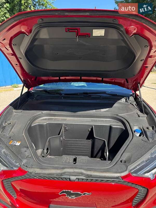 Позашляховик / Кросовер Ford Mustang Mach-E 2021 в Дніпрі