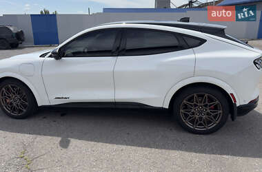 Внедорожник / Кроссовер Ford Mustang Mach-E 2024 в 