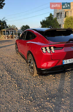 Внедорожник / Кроссовер Ford Mustang Mach-E 2021 в 
