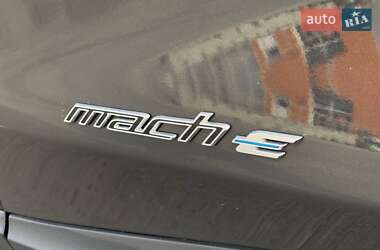 Внедорожник / Кроссовер Ford Mustang Mach-E 2021 в 