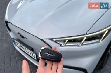 Внедорожник / Кроссовер Ford Mustang Mach-E 2021 в 