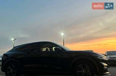 Внедорожник / Кроссовер Ford Mustang Mach-E 2021 в 