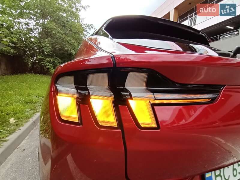 Внедорожник / Кроссовер Ford Mustang Mach-E 2021 в Львове