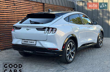 Позашляховик / Кросовер Ford Mustang Mach-E 2023 в 