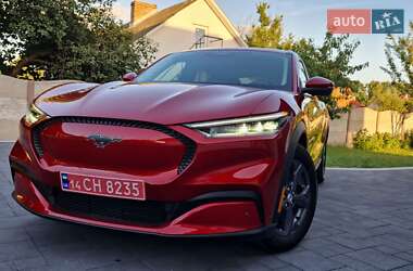 Позашляховик / Кросовер Ford Mustang Mach-E 2021 в 