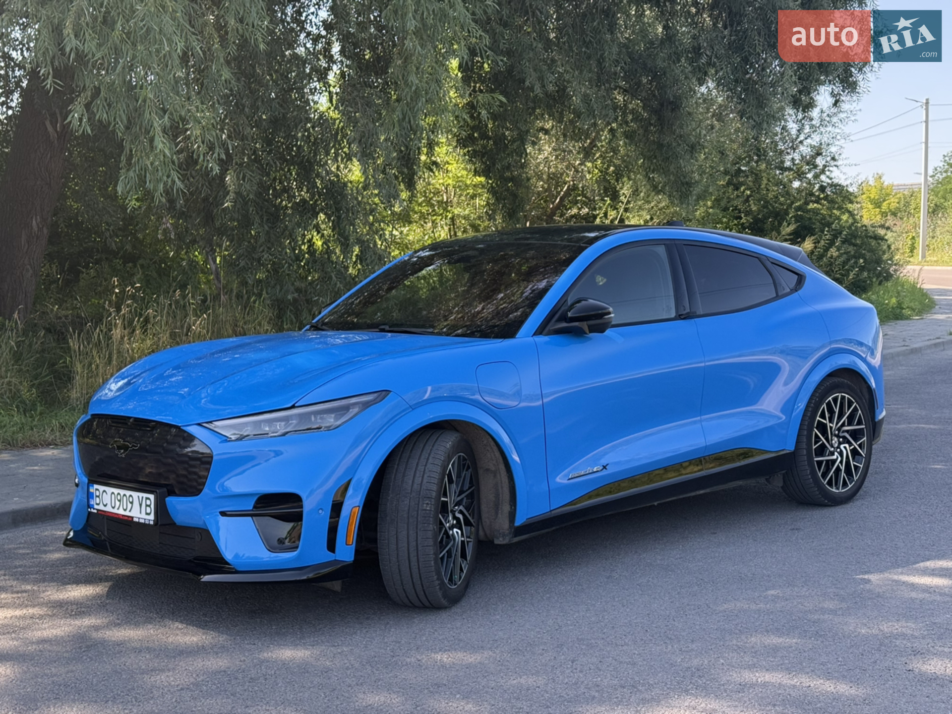 2022 Ford Mustang Mach-E - мініатюра 4