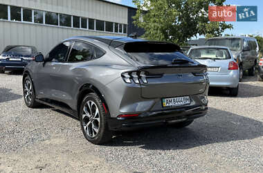 Внедорожник / Кроссовер Ford Mustang Mach-E 2021 в 