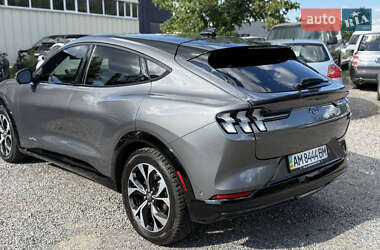 Внедорожник / Кроссовер Ford Mustang Mach-E 2021 в 