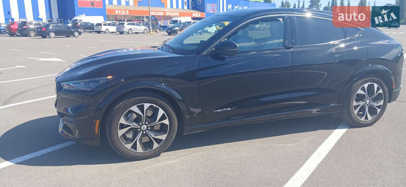 Внедорожник / Кроссовер Ford Mustang Mach-E 2023 в Каменец-Подольском