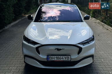 Внедорожник / Кроссовер Ford Mustang Mach-E 2021 в 