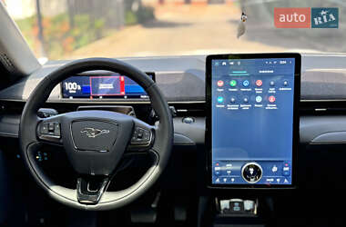 Внедорожник / Кроссовер Ford Mustang Mach-E 2021 в 