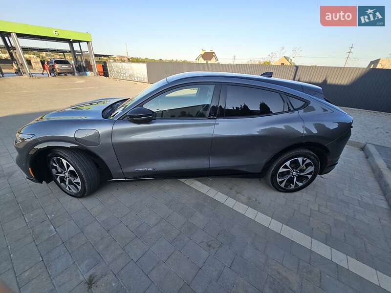 Позашляховик / Кросовер Ford Mustang Mach-E 2023 в Кам'янець-Подільському фото 6 Позашляховик / Кросовер Ford Mustang Mach-E 2023 в Кам'янець-Подільському