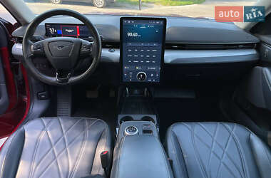 Внедорожник / Кроссовер Ford Mustang Mach-E 2022 в 