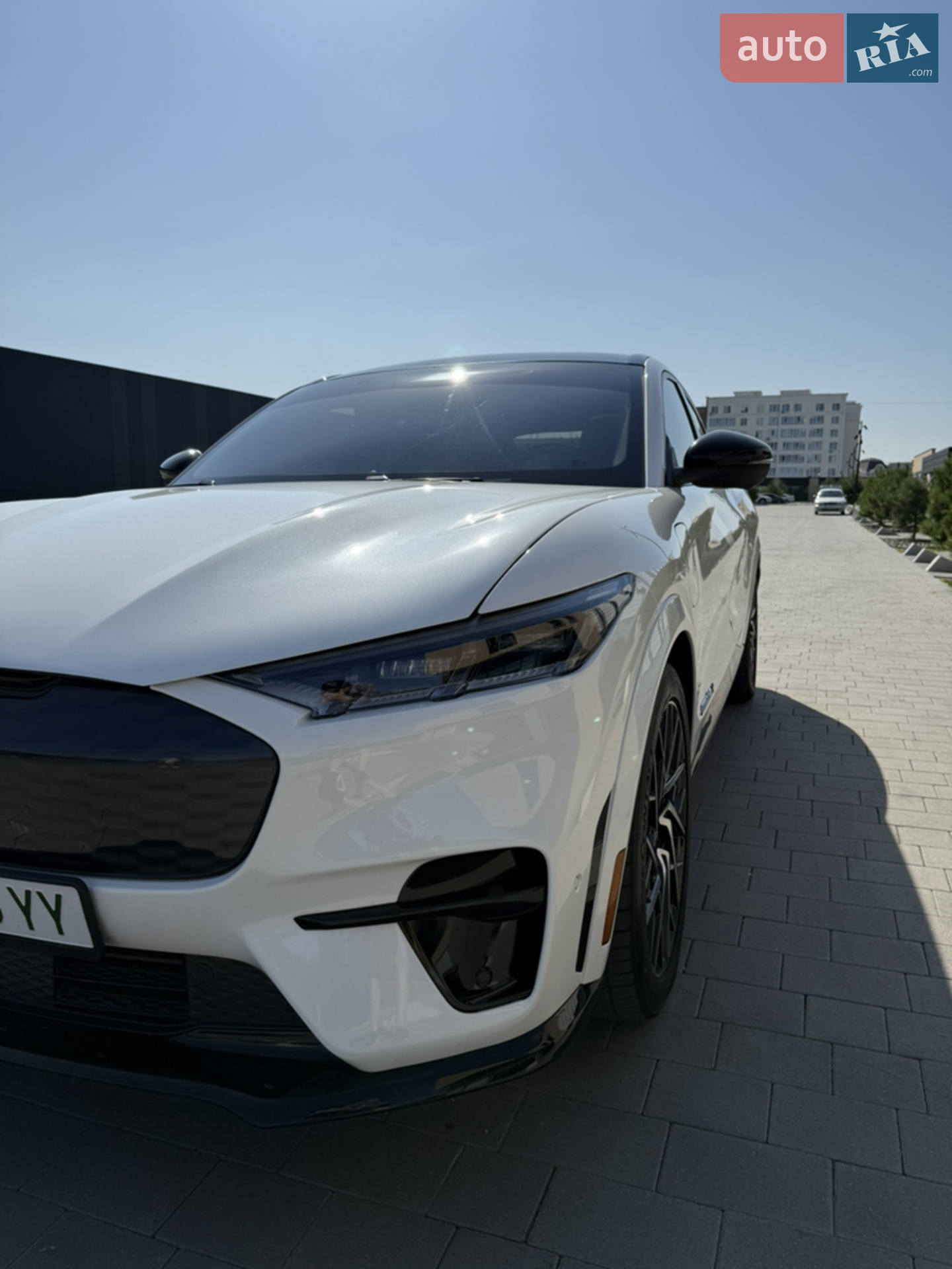 2023 Ford Mustang Mach-E - мініатюра 4