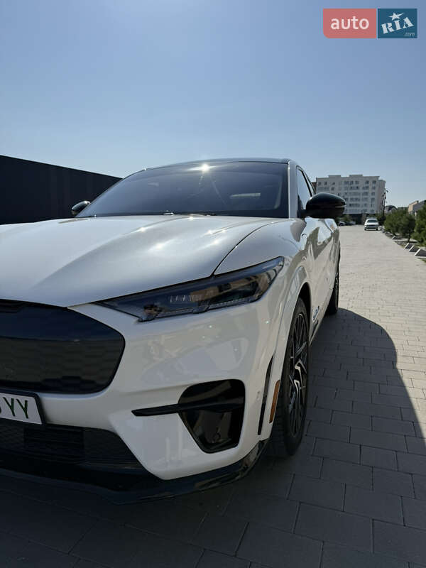 Внедорожник / Кроссовер Ford Mustang Mach-E 2023 в Хмельницком фото 3 Внедорожник / Кроссовер Ford Mustang Mach-E 2023 в Хмельницком