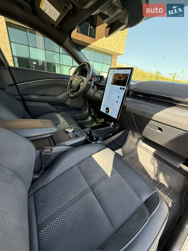 Внедорожник / Кроссовер Ford Mustang Mach-E 2023 в Хмельницком фото 80 Внедорожник / Кроссовер Ford Mustang Mach-E 2023 в Хмельницком