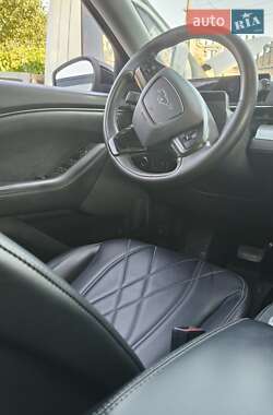Внедорожник / Кроссовер Ford Mustang Mach-E 2023 в 