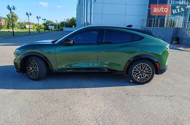 Внедорожник / Кроссовер Ford Mustang Mach-E 2024 в 