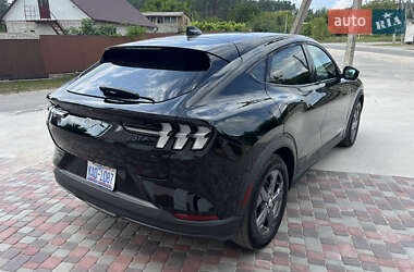 Позашляховик / Кросовер Ford Mustang Mach-E 2023 в 