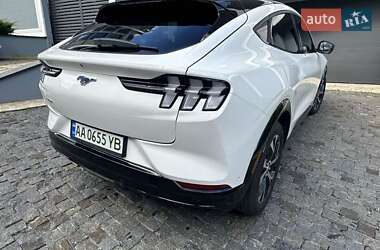 Внедорожник / Кроссовер Ford Mustang Mach-E 2021 в 