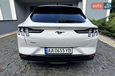 Внедорожник / Кроссовер Ford Mustang Mach-E 2021 в 