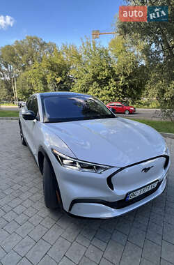 Позашляховик / Кросовер Ford Mustang Mach-E 2022 в 
