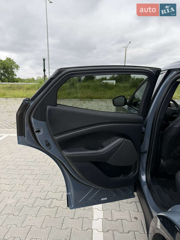 Позашляховик / Кросовер Ford Mustang Mach-E 2023 в Львові