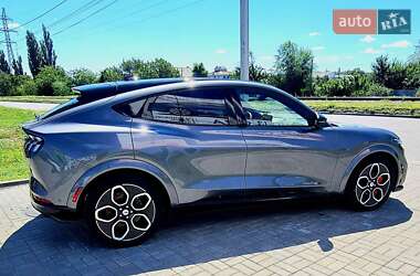 Внедорожник / Кроссовер Ford Mustang Mach-E 2023 в 
