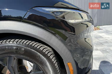 Позашляховик / Кросовер Ford Mustang Mach-E 2022 в 
