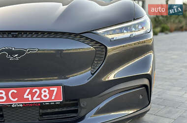Внедорожник / Кроссовер Ford Mustang Mach-E 2022 в 