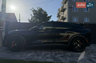 Внедорожник / Кроссовер Ford Mustang Mach-E 2022 в 