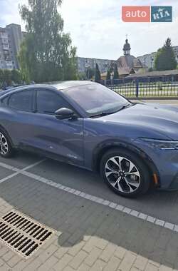 Внедорожник / Кроссовер Ford Mustang Mach-E 2021 в 
