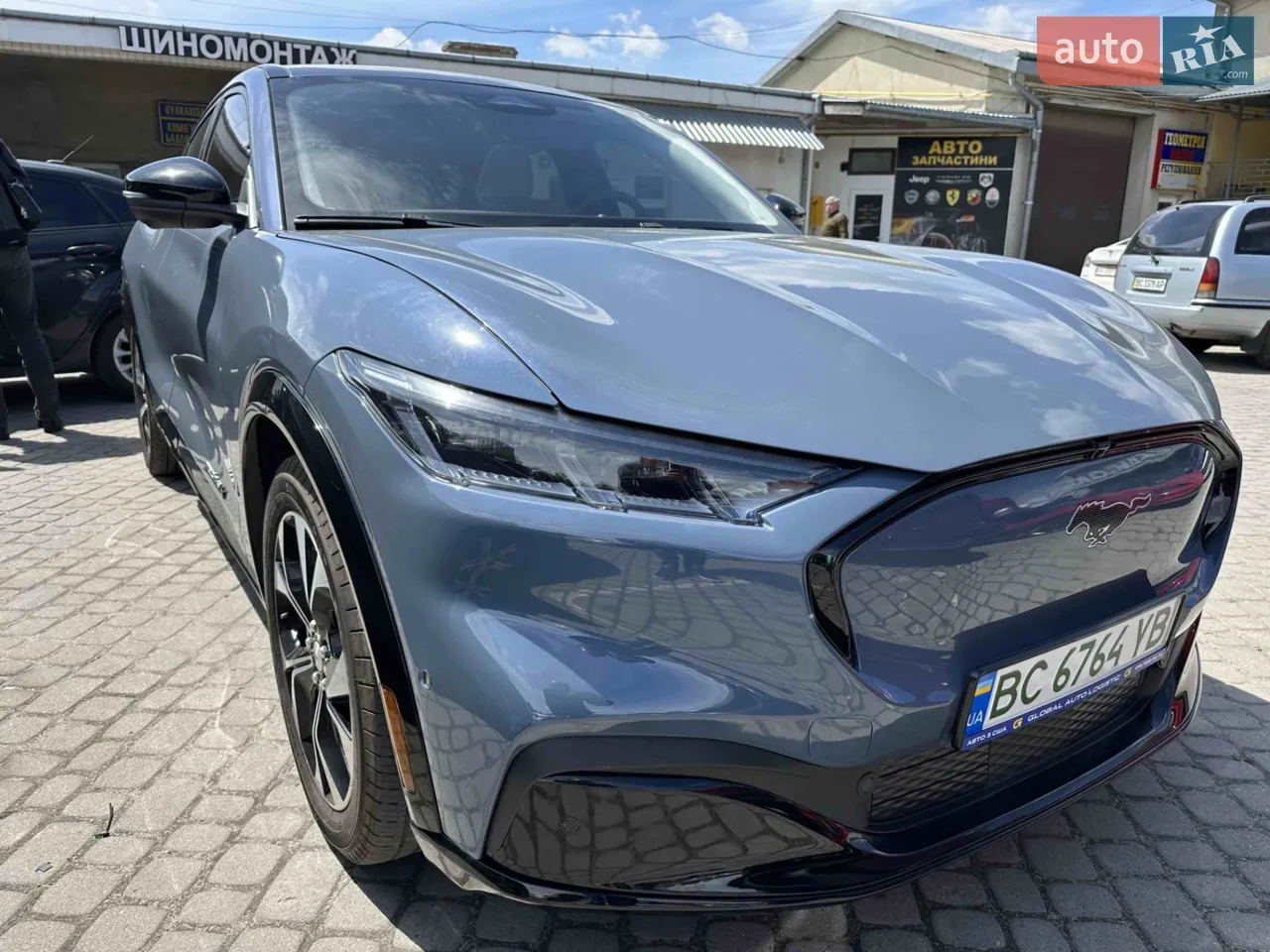 2022 Ford Mustang Mach-E - мініатюра 19