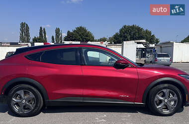 Позашляховик / Кросовер Ford Mustang Mach-E 2022 в 