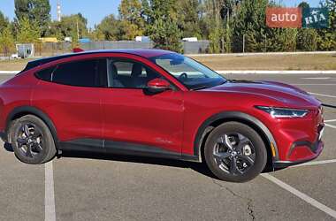 Позашляховик / Кросовер Ford Mustang Mach-E 2021 в 