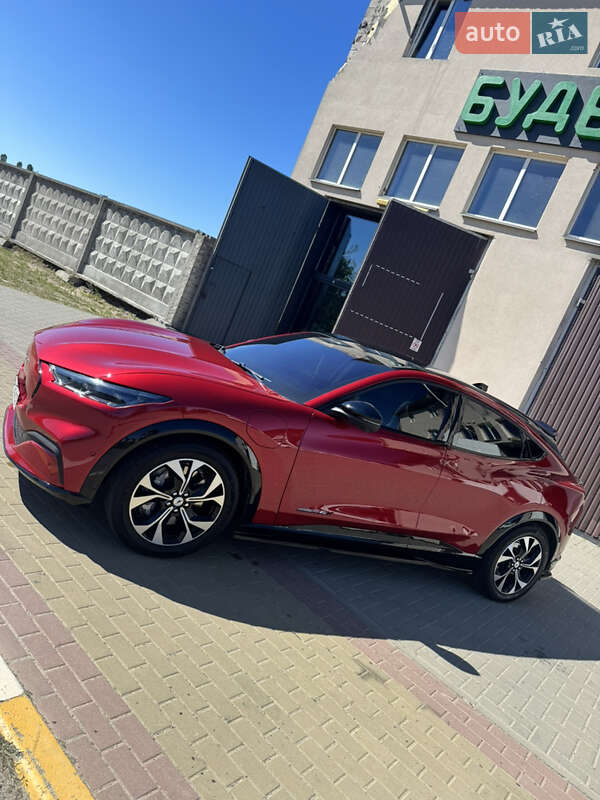 Внедорожник / Кроссовер Ford Mustang Mach-E 2021 в Киеве