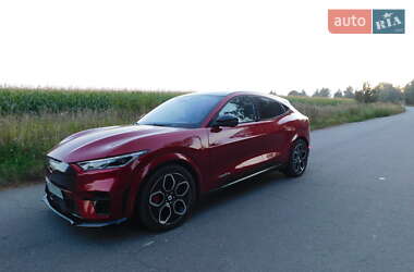 Позашляховик / Кросовер Ford Mustang Mach-E 2022 в 