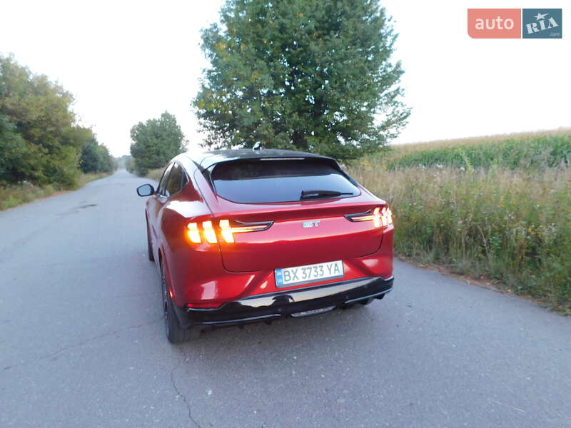 Внедорожник / Кроссовер Ford Mustang Mach-E 2022 в Хмельницком