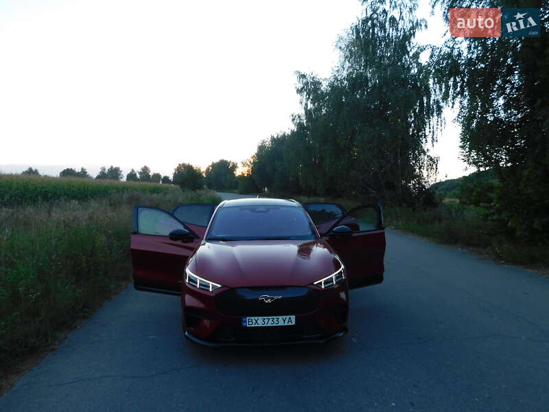 Внедорожник / Кроссовер Ford Mustang Mach-E 2022 в Хмельницком