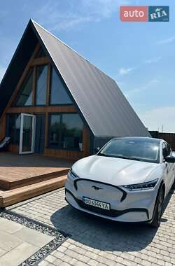 Внедорожник / Кроссовер Ford Mustang Mach-E 2022 в Тернополе