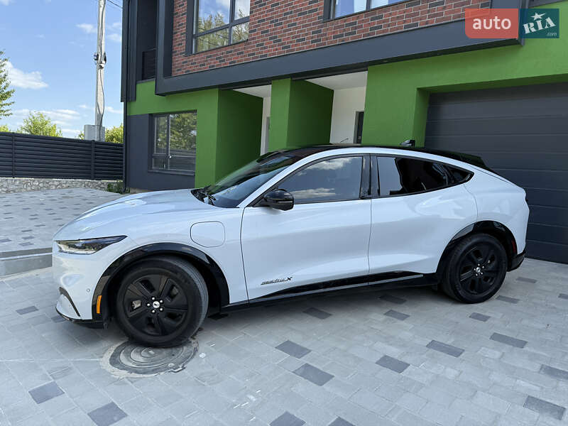 Позашляховик / Кросовер Ford Mustang Mach-E 2022 в Тернополі фото 5 Позашляховик / Кросовер Ford Mustang Mach-E 2022 в Тернополі