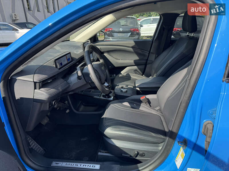 Внедорожник / Кроссовер Ford Mustang Mach-E 2023 в Ровно