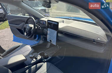 Внедорожник / Кроссовер Ford Mustang Mach-E 2023 в 