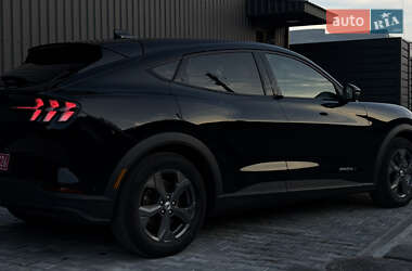 Внедорожник / Кроссовер Ford Mustang Mach-E 2021 в 