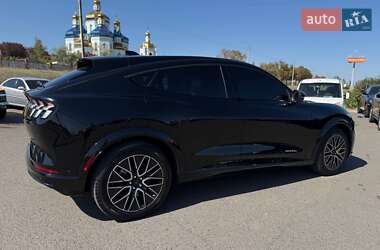 Позашляховик / Кросовер Ford Mustang Mach-E 2024 в 
