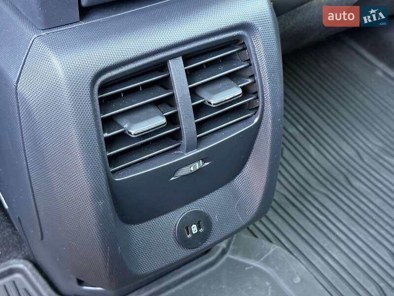 Внедорожник / Кроссовер Ford Mustang Mach-E 2024 в Кривом Роге фото 50 Внедорожник / Кроссовер Ford Mustang Mach-E 2024 в Кривом Роге