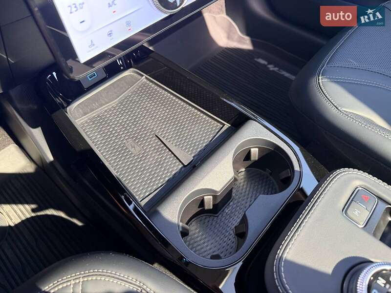 Внедорожник / Кроссовер Ford Mustang Mach-E 2024 в Кривом Роге фото 65 Внедорожник / Кроссовер Ford Mustang Mach-E 2024 в Кривом Роге